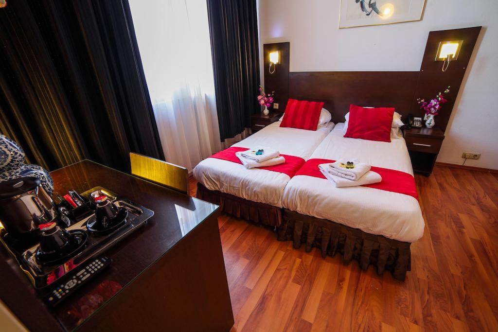 Hotel Falcon Plaza Centre Amsterdam Exteriör bild