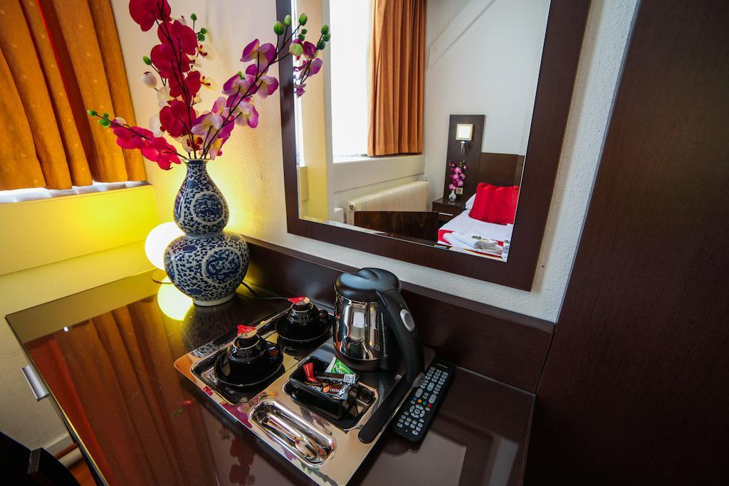 Hotel Falcon Plaza Centre Amsterdam Rum bild